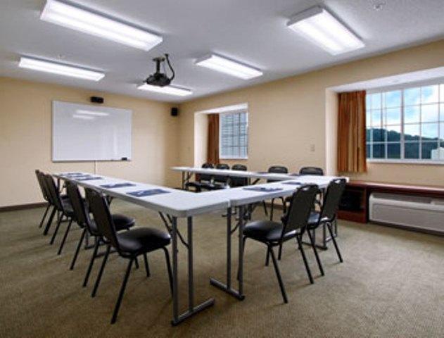 Microtel Inn And Suites Gassaway Fasilitas foto